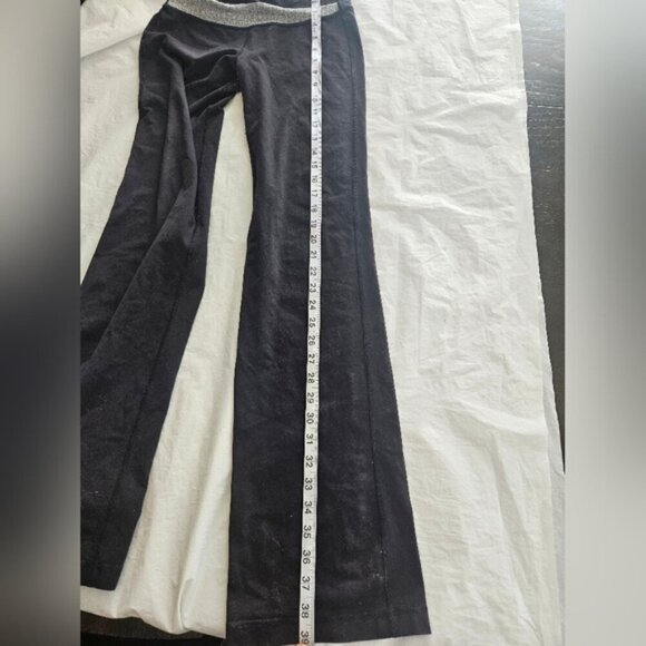 Lululemon Astro Heathered Pant. Black Grey Cross Cross. Size 4 - Picture 9 of 15